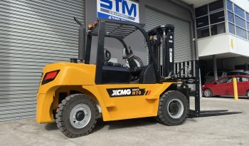 New XCMG 7 ton Diesel Fork Lift full