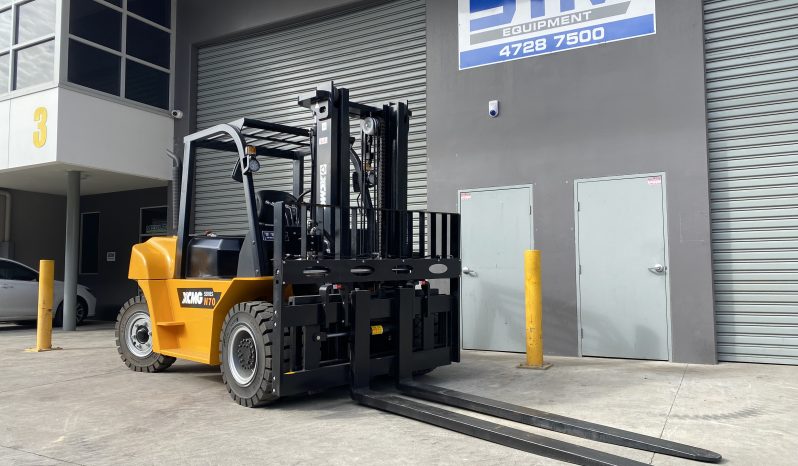 New XCMG 7 ton Diesel Fork Lift full