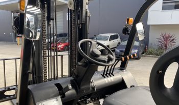 New XCMG 7 ton Diesel Fork Lift full
